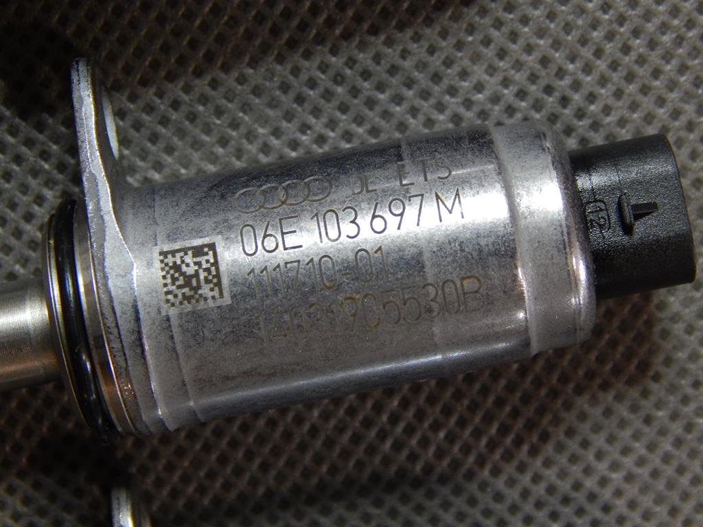 AUDI Q5 8R HUBEINSTELLMODUL 06E103697M Product image