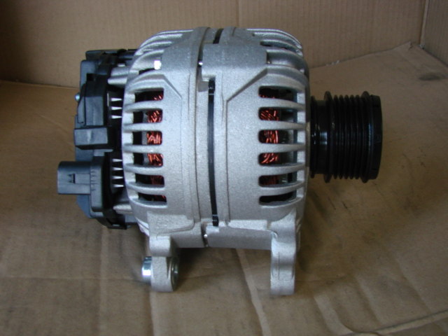 LICHTMASCHINE AUDI A4 A6 VW PASSAT 1.9 TDI B5 120A Product image