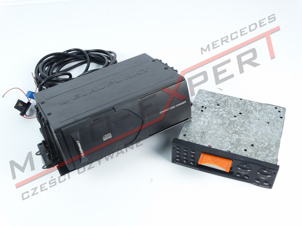 Mercedes RADIOWECHSLER BLAUPUNKT PARIS RCM 127 Product image