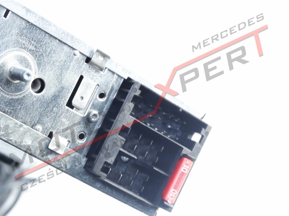 Mercedes RADIOWECHSLER BLAUPUNKT PARIS RCM 127 Product image