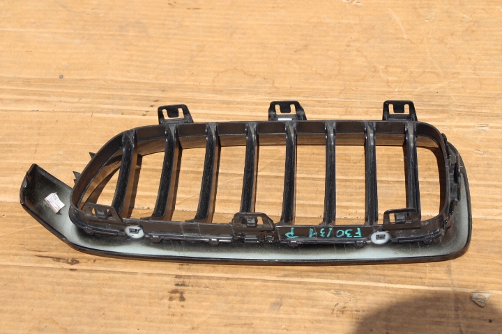 BMW 3 F30 F31 rechte Niere, glänzend Performance ORIGINAL Product image