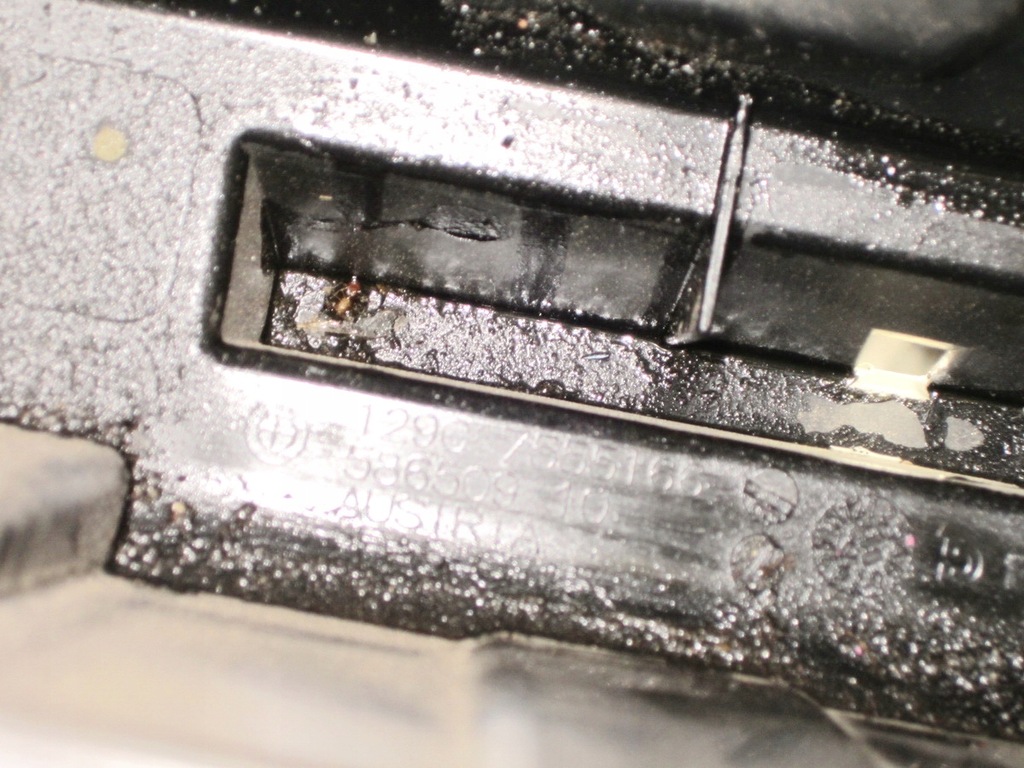 BMW F01 F02 760Li 6.0 Controller-Box-Gehäuse Product image