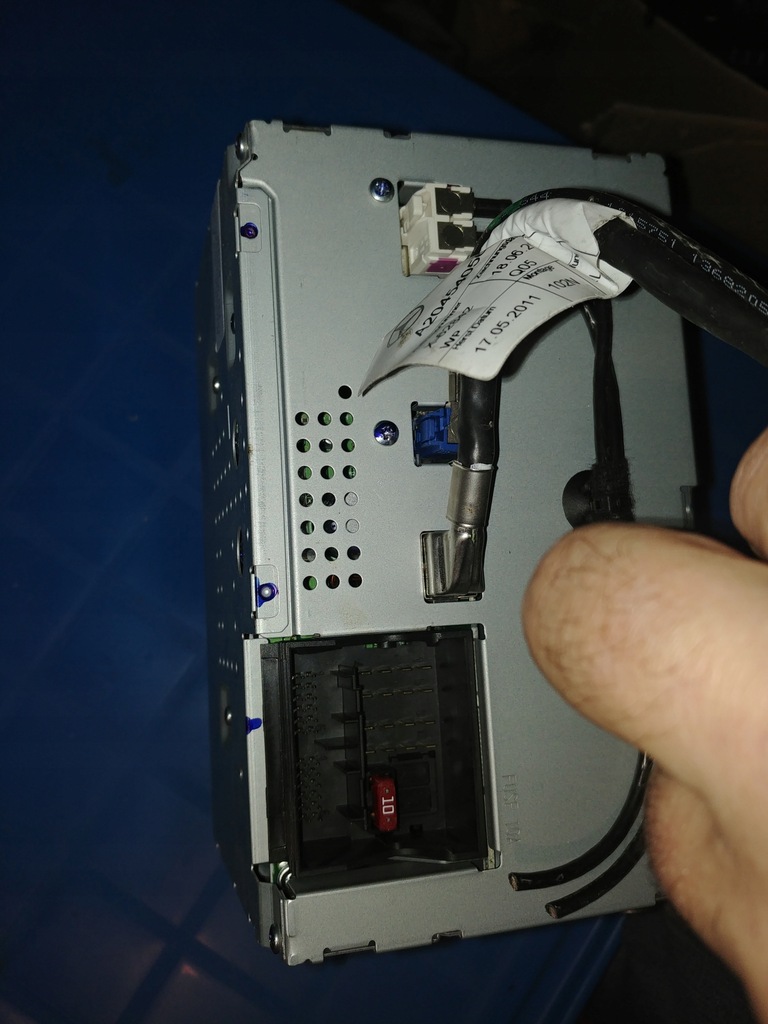 MERCEDES W204 NAVIGATIONSRADIO A2049008605 Product image