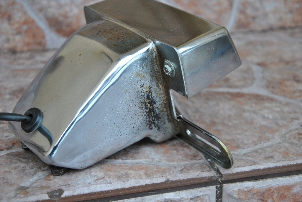 Honda GL 1200 GoldWin Kennzeichenbeleuchtungshalter Product image