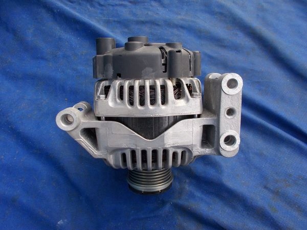 FORD KA Mk2 1.3 TDCi 90A Lichtmaschine, perfekter Zustand! Product image