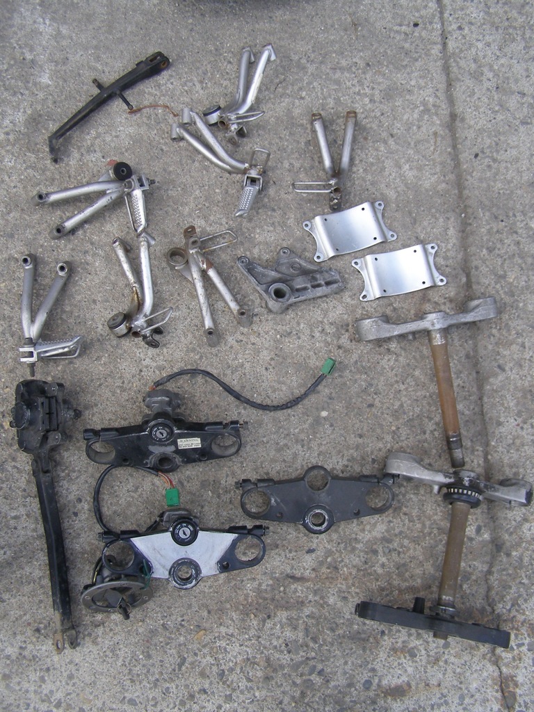 Suzuki RF 600 Teile Product image