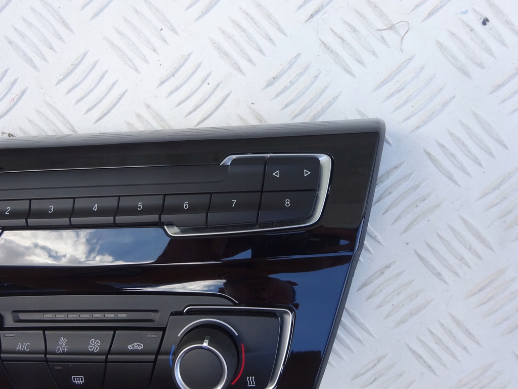 BMW F48 RADIO-KLIMAANLAGE PANEL 9371457 Product image