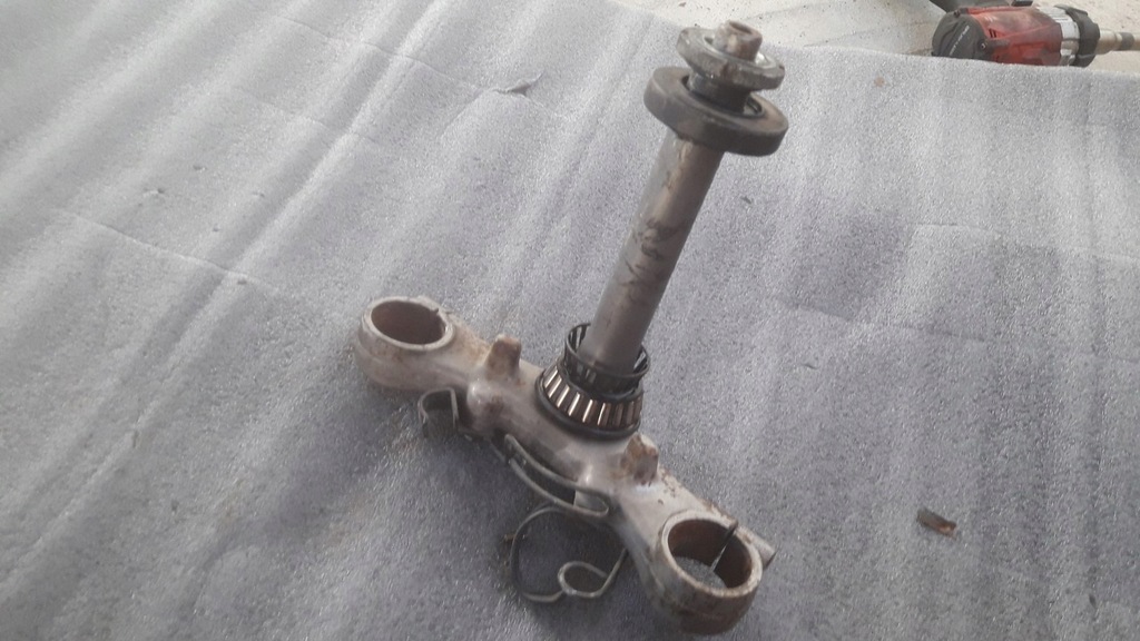 Suzuki GS 500 Unteres Regal, gefederter Sitz, Sitz-Set Product image
