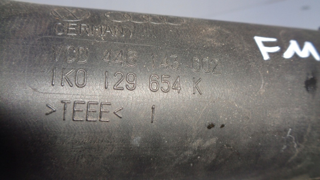 AUDI VW SKODA SEAT Ladeluftkühlerrohr 1K0129654K Product image