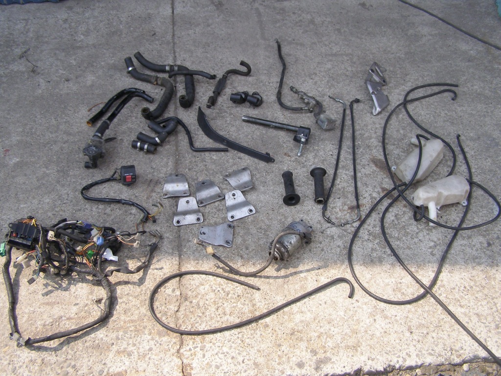 Suzuki RF 600 Teile Product image