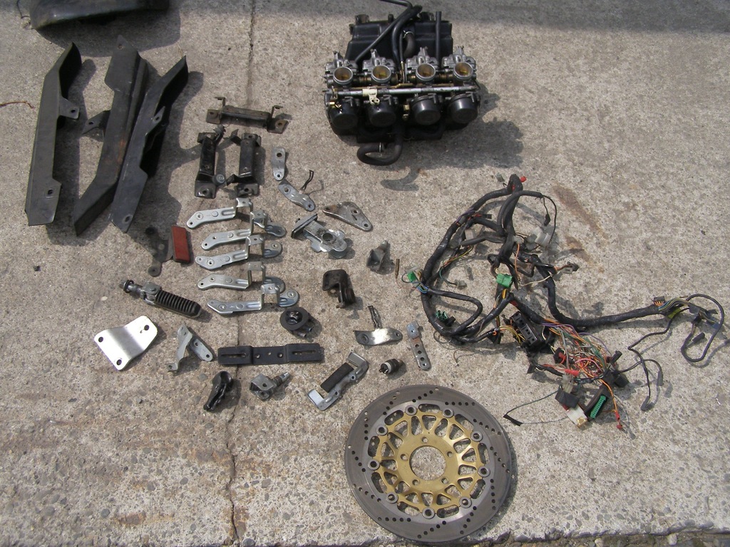 Suzuki RF 600 Teile Product image