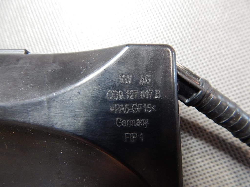 SKODA KODIAQ KONSOLE BATTERIE 0D9127417B Product image