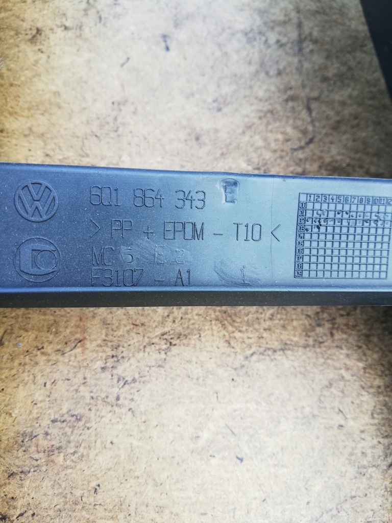 MITTELTUNNEL POLO 9N 6Q1864343E Product image