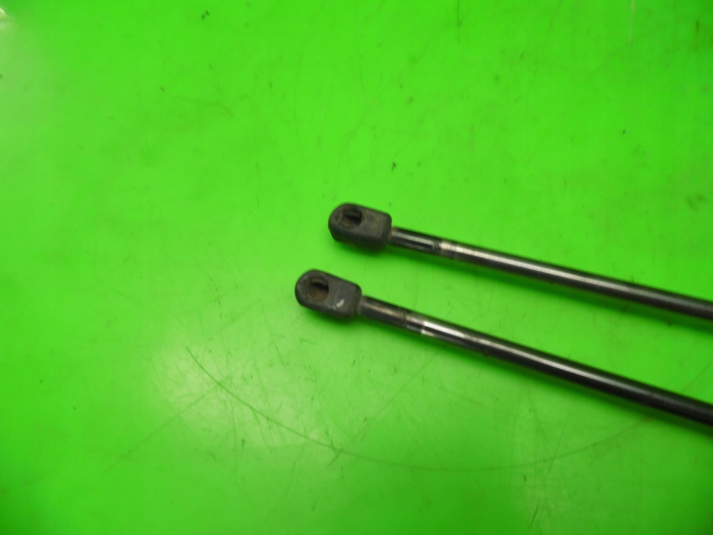 STELLANTRIEBE FÜR HINTERE KOFFERRAUMKLAPPE FORD GALAXY MK1 95- Product image