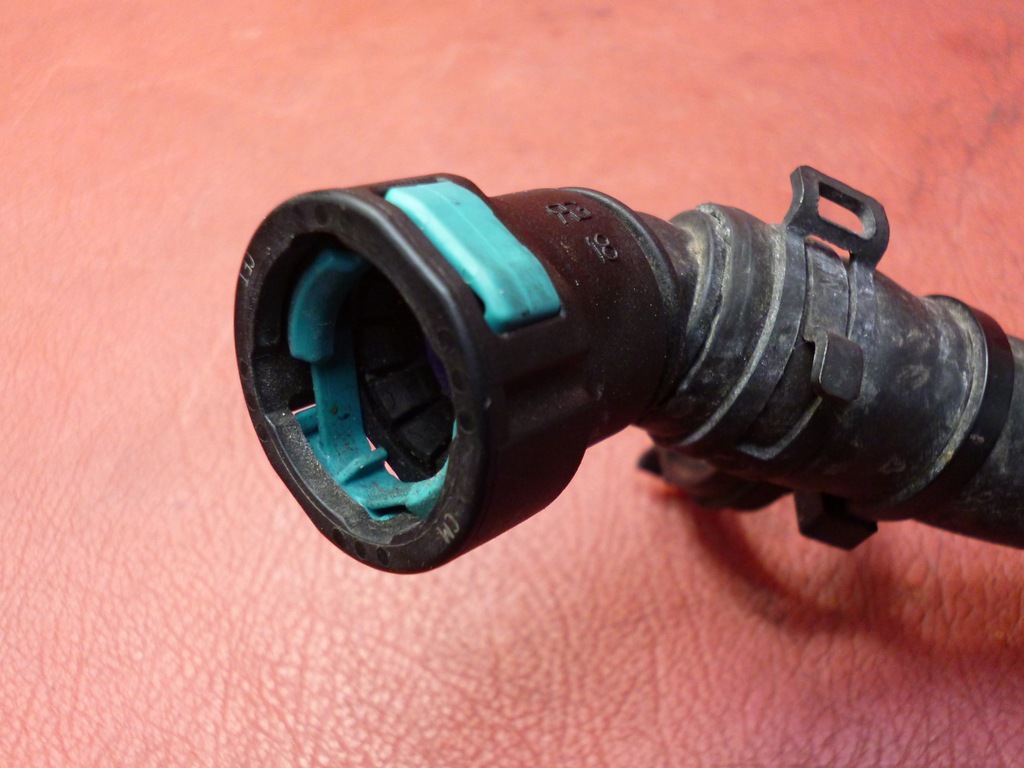 Wasserleitung Ford Fiesta 1.0 Ecoboost C1B1-18K579-AD Product image