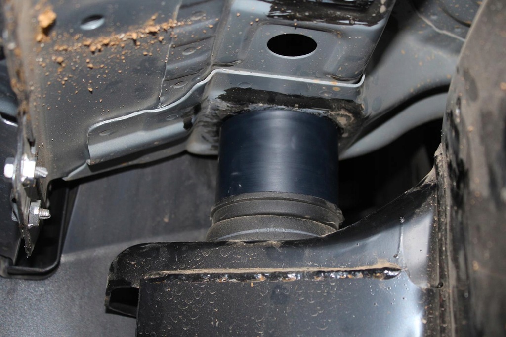 Toyota Land Cruiser J90 KZ J95 Body Lift 50 mm Höherlegung 2 Zoll Schrauben Klasse 10.9 Product image