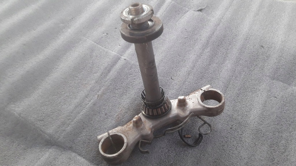 Suzuki GS 500 Unteres Regal, gefederter Sitz, Sitz-Set Product image