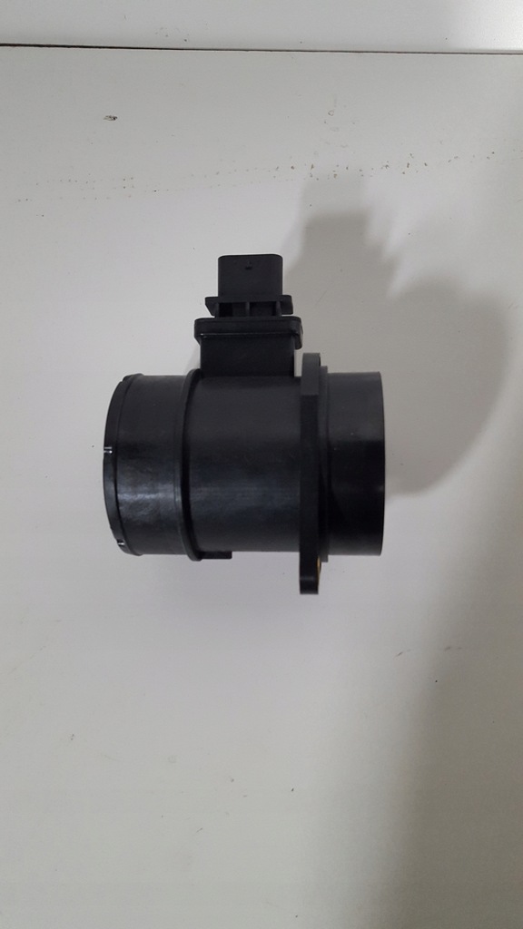 Hyundai i30 I40 CRDI KIA CEED STONIC 93645 NTK Air Flow Messgerät Product image