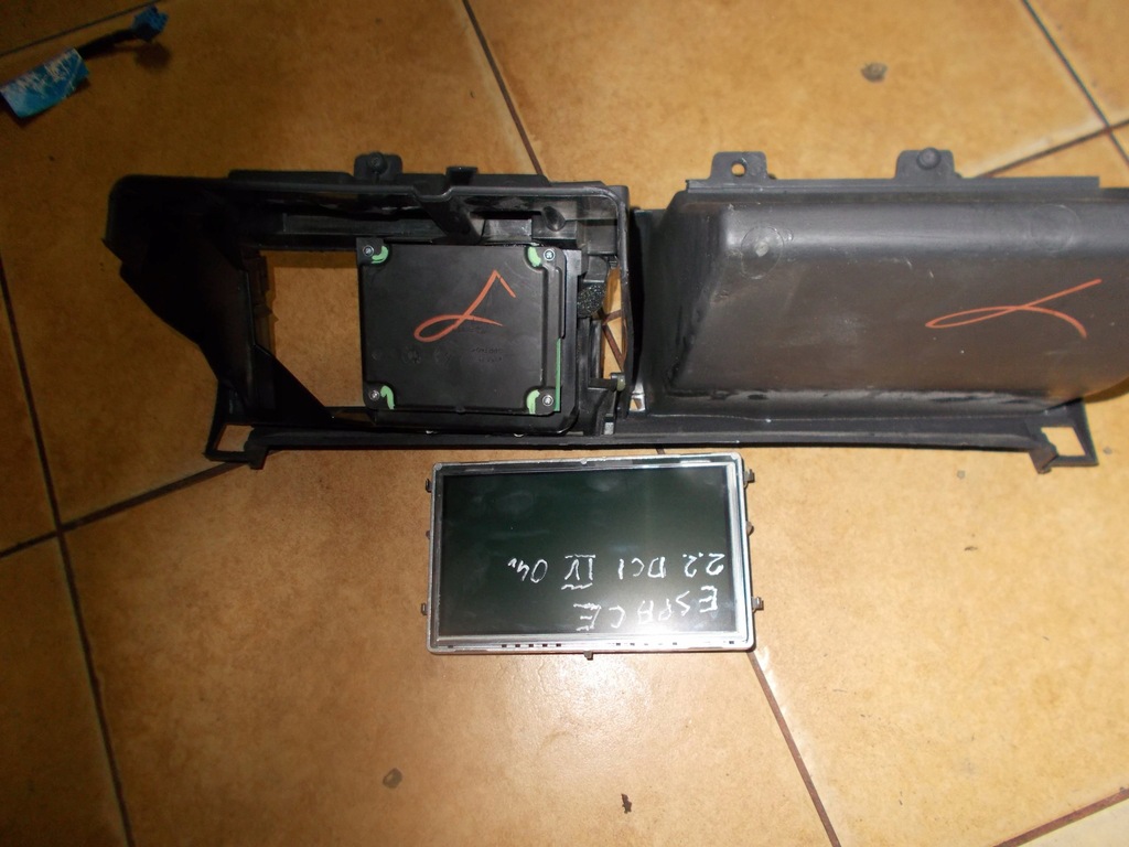 ESPACE IV 04R TASCHENDISPLAY 8200154477 Product image