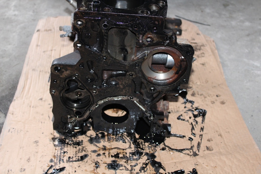 RAV4 II 2.0 D4D MOTORBLOCK Product image