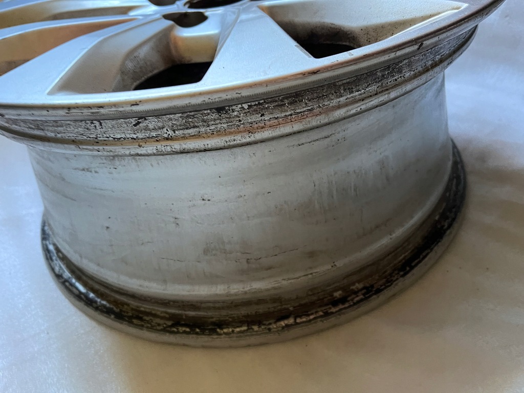 Renault Alufelge OE 403008062R 0 x 16" Product image