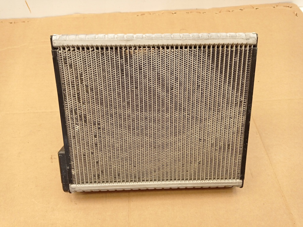 MERCEDES B-KLASSE W246 HEIZKÜHLER Product image