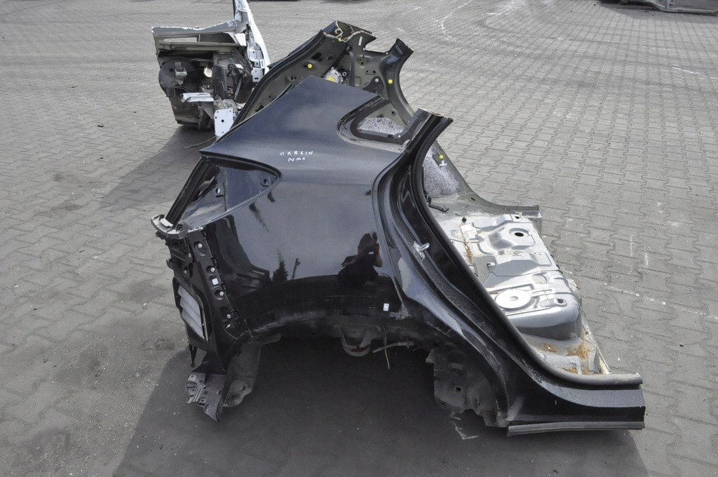 FORD PUMA II MK2 GESAMTES HINTERES ASS-BAD HINTERER RIEMEN LINKS RECHTS VIERTEL Product image