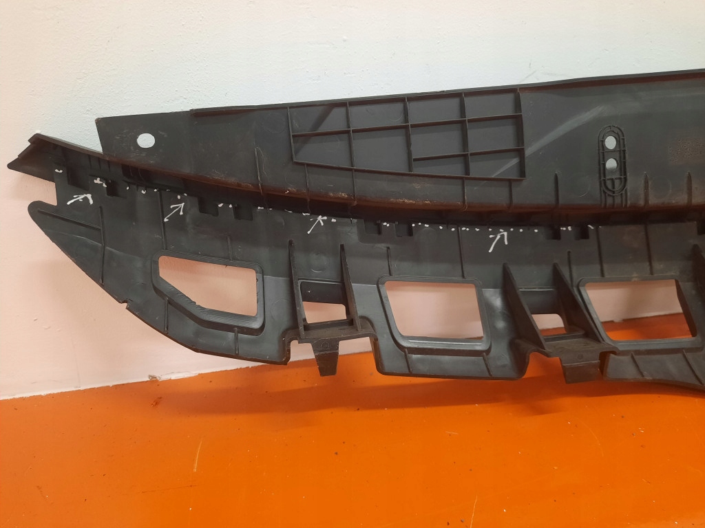 KIA RIO IV 4 16-23 Upper Gürtelabdeckung. Product image