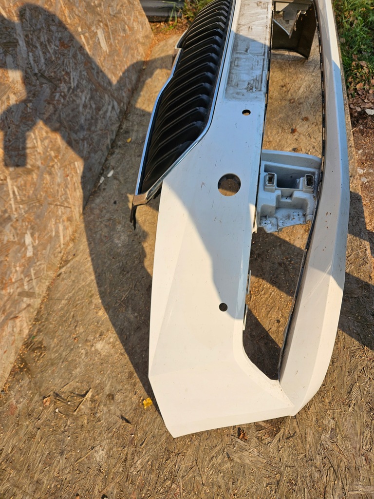 SKODA FABIA III 3 LIFT FRONTSTOßSTANGE Product image