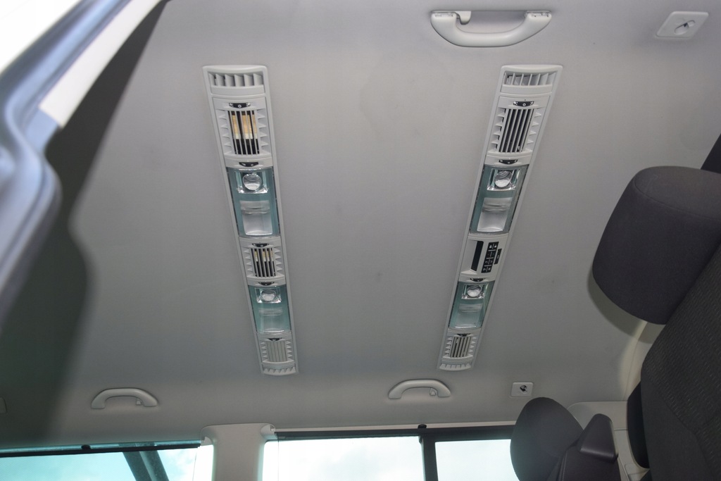 VW T6 MULTIVAN INTERIEUR-SET SITZE, POLSTERUNG, SEITENABLAGE, DACHVERKLEIDUNG Product image