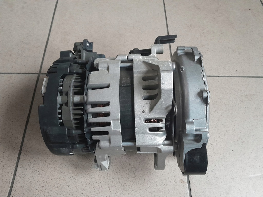 KIA STONIC RIO IV V BAYON 2020-23R 1.0T 48V ALTERNATOR Product image