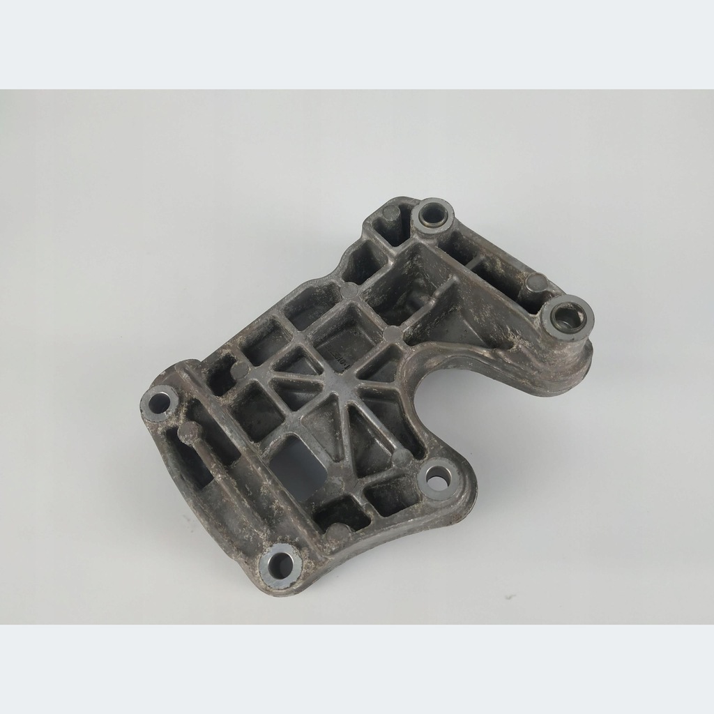 LICHTMASCHINENHALTER AUDI A5 A6 A8 079903805AF Product image