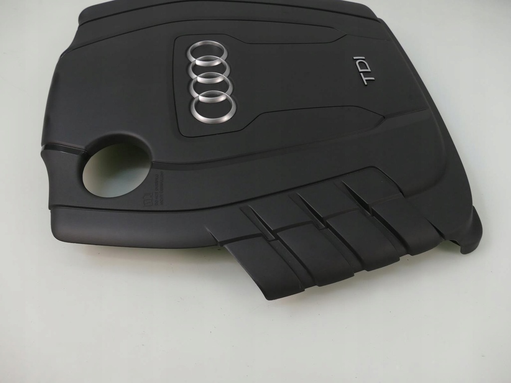 AUDI A5 8T LIFT 2.0 TDI MOTORABDECKUNG OBERE ABDECKUNG A4 A3 A6 Product image