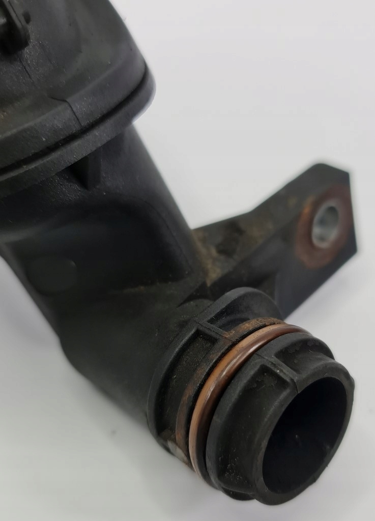 ÖLFÜLLROHRVERSCHLUSS VOLVO V50 2.0 D4 9654733980 Product image