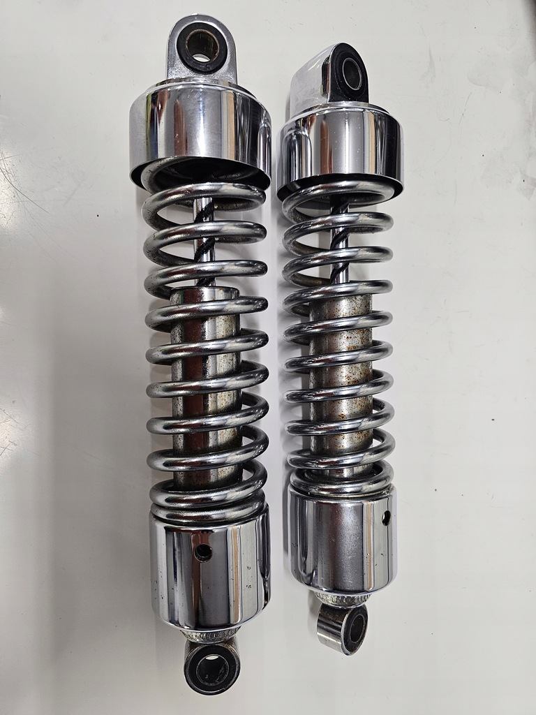 Suzuki Intruder VS 700 VS 750 VS 800 Stoßdämpfer hinten Product image