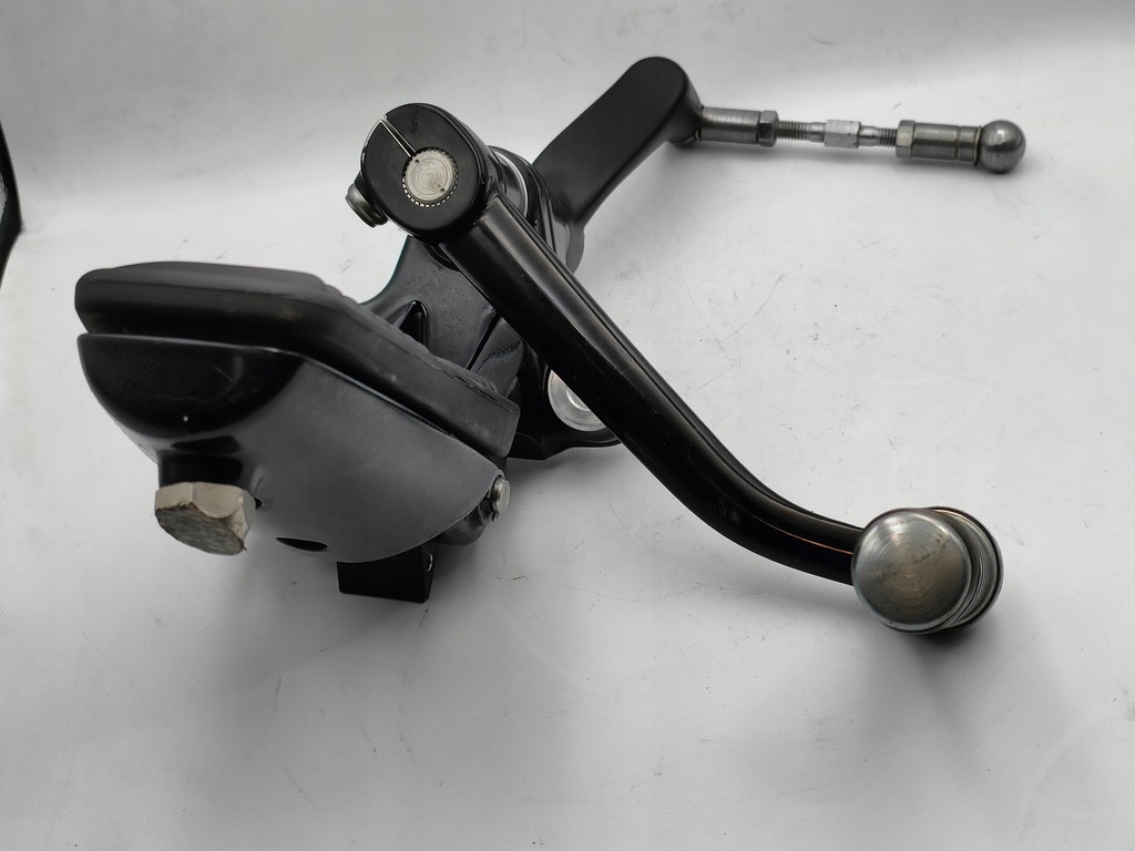 FUSSRASTEN-SET LINKS SCHALTHEBEL BMW R18 B K35 Product image