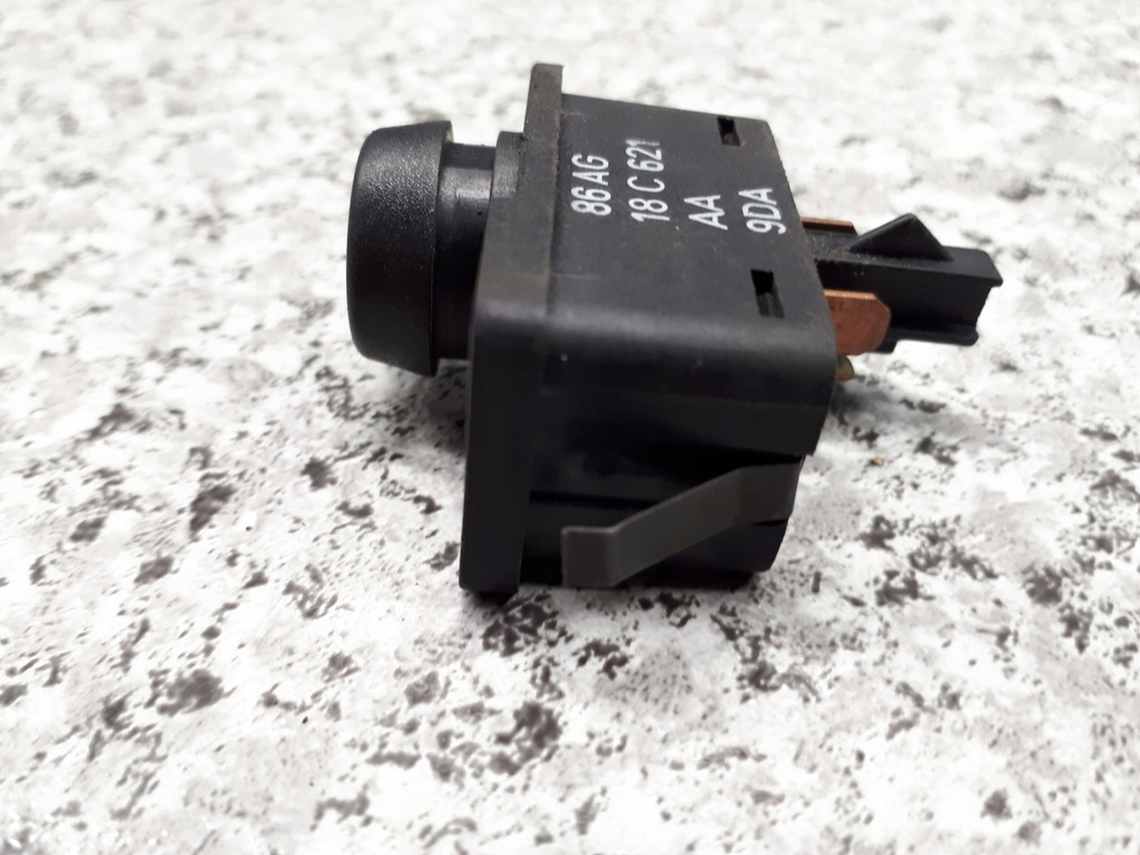 86ag18c621aa Schalter für Heckscheibenheizung Ford Product image