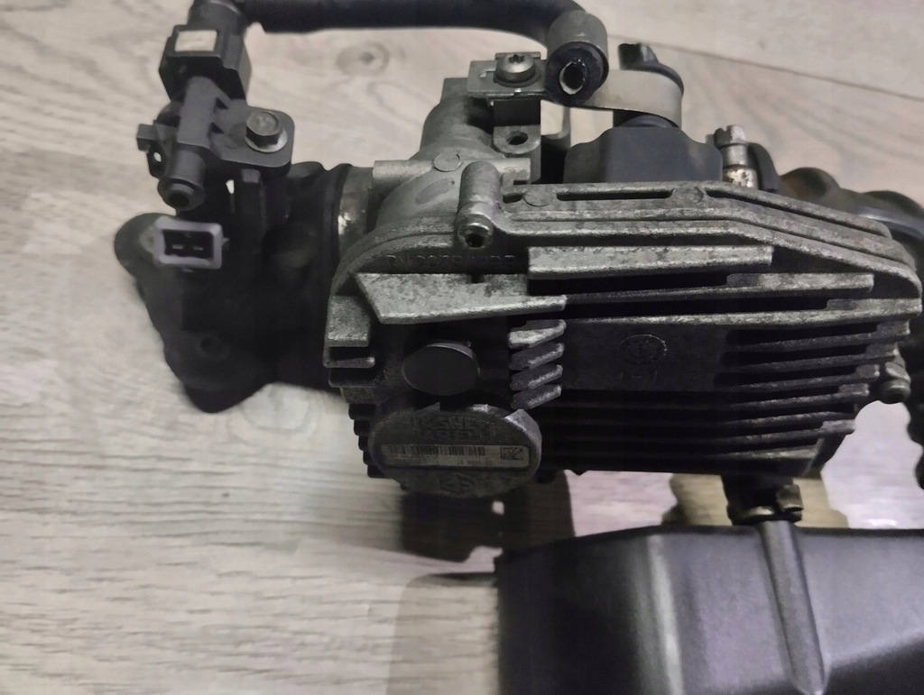 Piaggio Vespa LX 150 und Vergaser, Drosselklappe, Einspritzung Product image