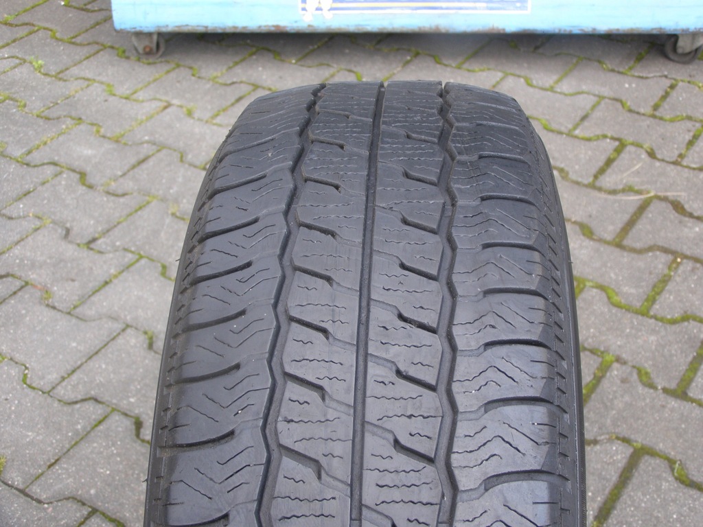 215 65 16C Maxxis Vansmart A/S AL2 Product image