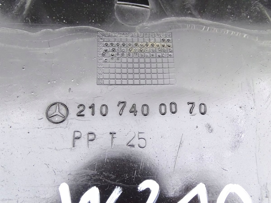 MERCEDES E-KLASSE W210 95–99 Kombi-Kofferraumdeckelpolsterung 2107400070 Product image