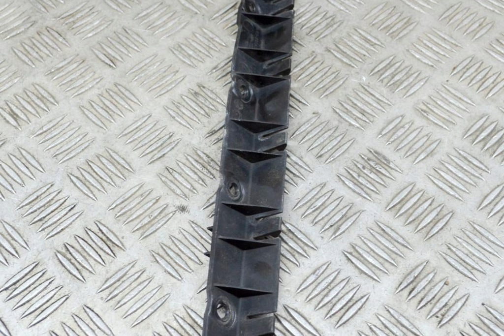JAGUAR XK Coupe X150 hinterer linker Seitenabdeckungsgriff 6W83-290A05-AF 2013 Product image
