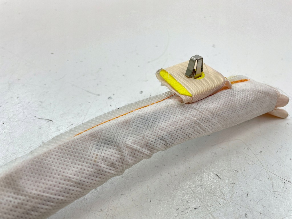 Citroen DS4 2011 linke Seite des Airbag -Vorhangs Product image
