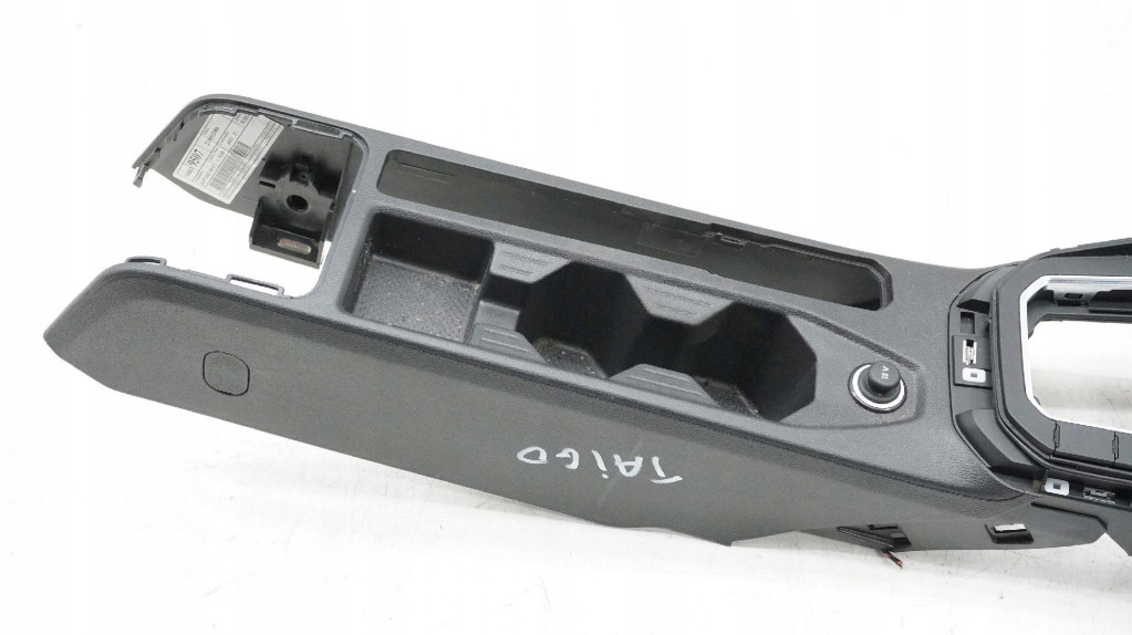 VW Taigo Central Tunnel Product image