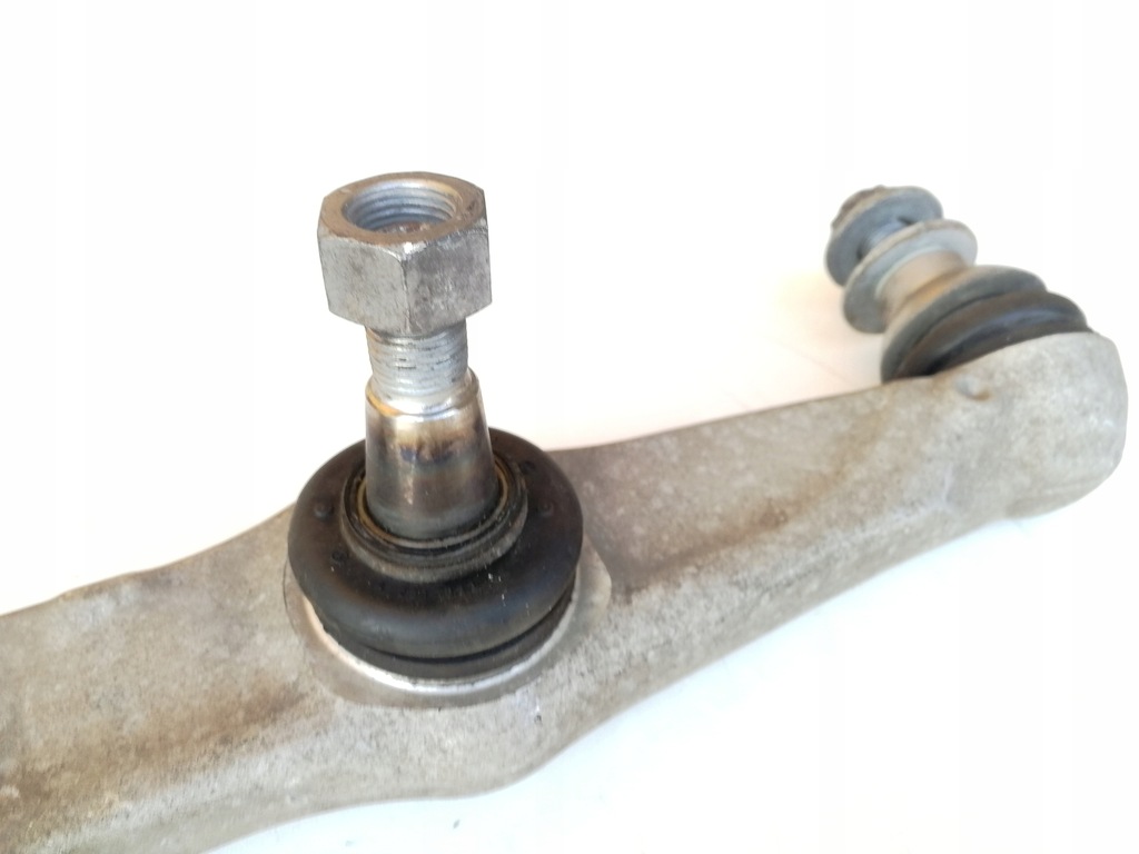 MERCEDES S W222 QUERLENKER, VORNE UNTEN RECHTS Product image