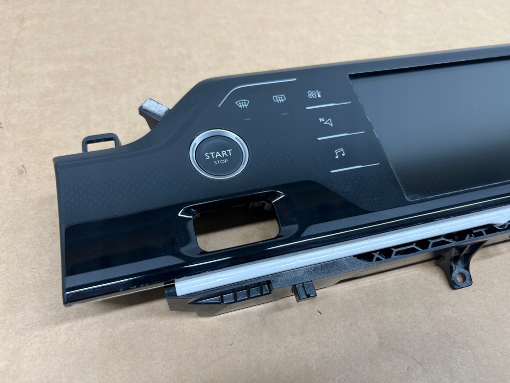 Citroen C4 SpaceTourer 1.2 THP Display 9825029380 100 % funktionsfähig Product image