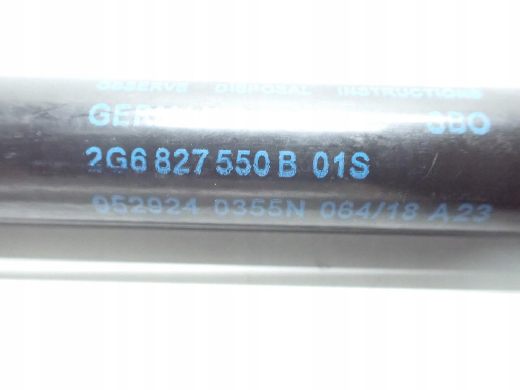 Teleskopantrieb für Kofferraum spät 2G6827550B VW POLO 2G VI 18R Product image