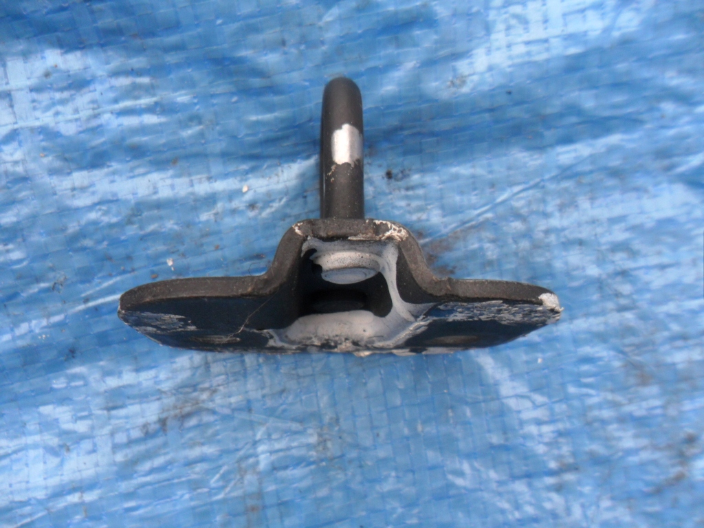 OPEL-PARTS Zafira C Schließbolzen Heckklappe Product image