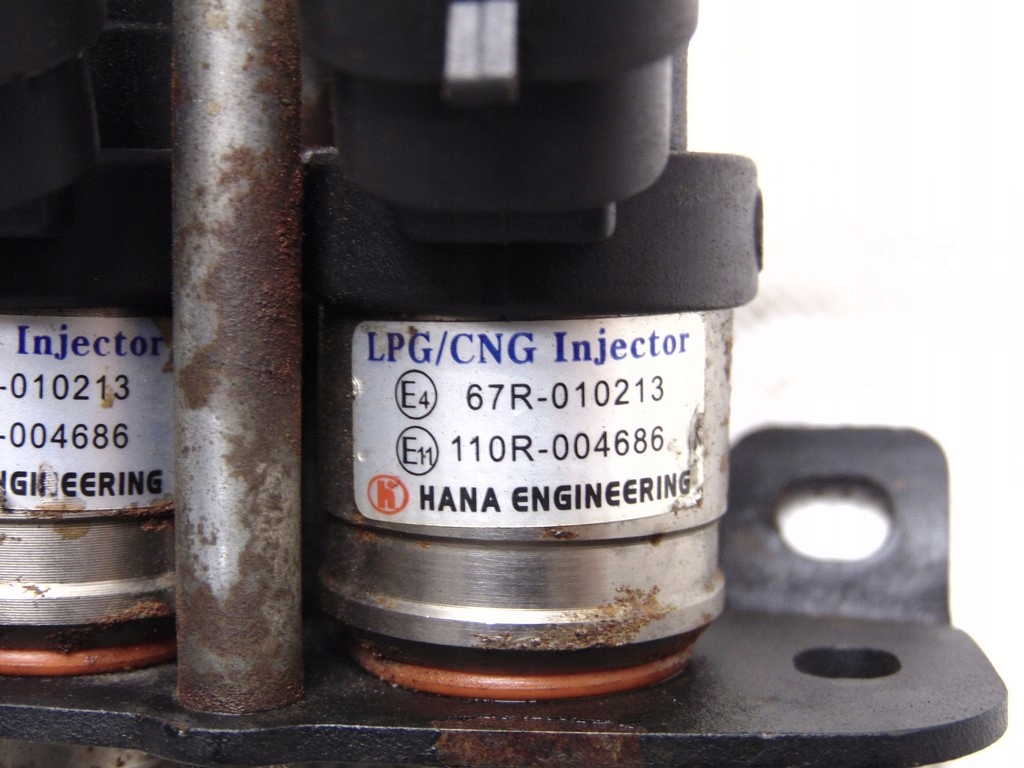 INJEKTOREN INJEKTORSCHIENE LPG CNG HANA H2001 1,3 Ohm SET V6 Product image