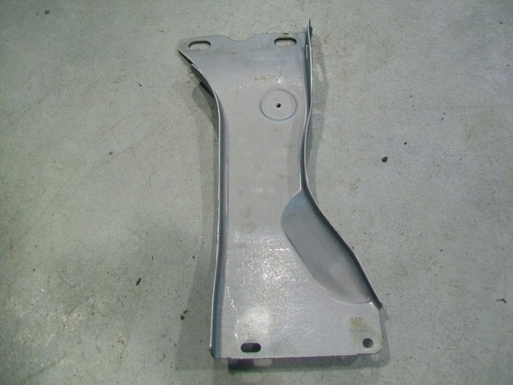 MONTAGEBLECH BLATTHALTERUNG VIVARO TRAFIC 3 III Product image