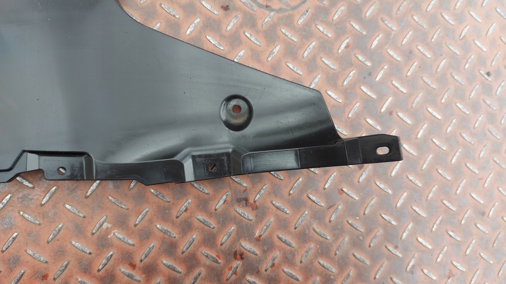 FLADER LINKS HINTEN TOYOTA COROLLA CROSS 21- Product image